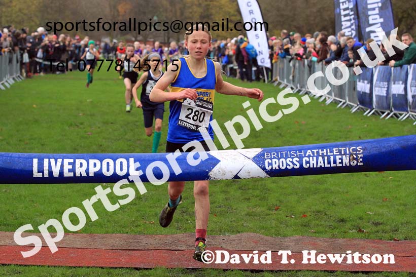 Girls Under-11s, 2022 British Athletics Cross Challenge, Sefton Park, Liverpool.  Photo: David T. Hewitson/Sports for All Pics